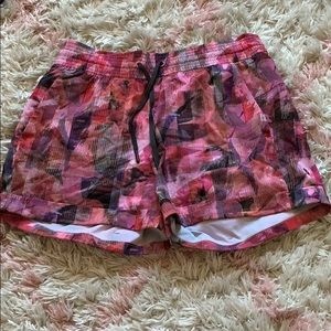 Lululemon spring break away short 6